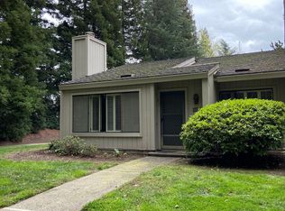 1119 Commons Dr, Sacramento, CA 95825