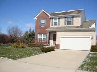 1092 McCoy Dr, Pataskala, OH 43062