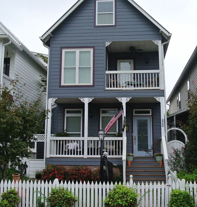 1st image of 126 Lake Davidson Ln