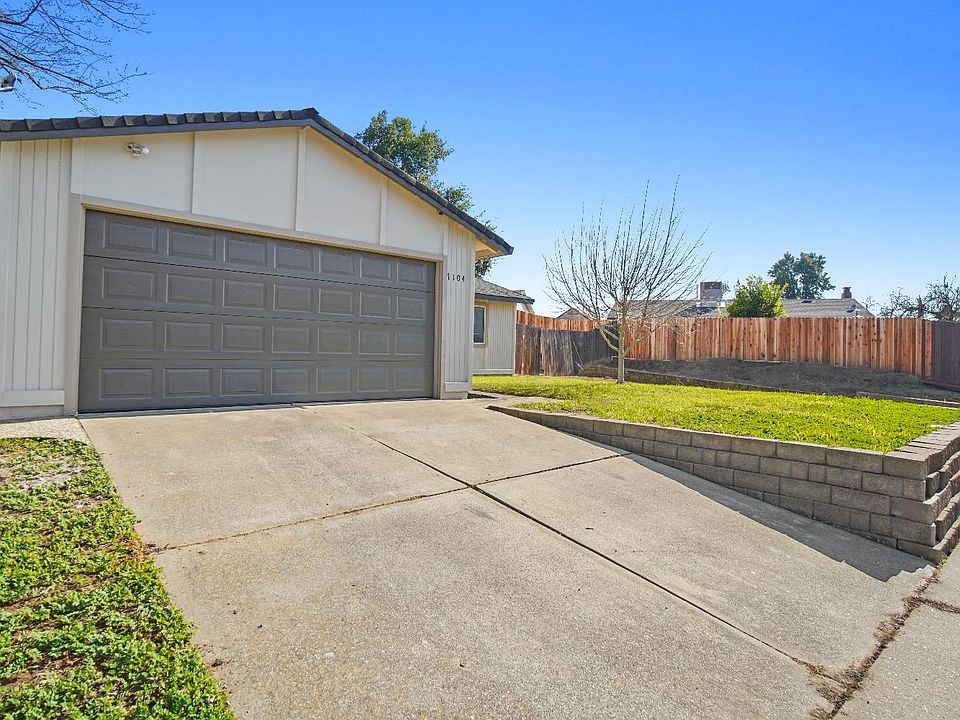 1st image of 7104 Reyn Oaks Way