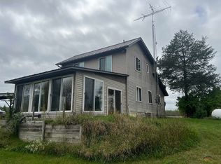 N4038 County Rd E, Waupaca, WI 54981