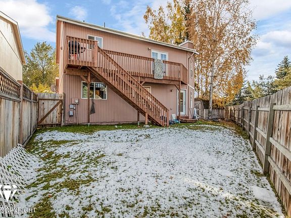4th image of 4821 Leah Ct