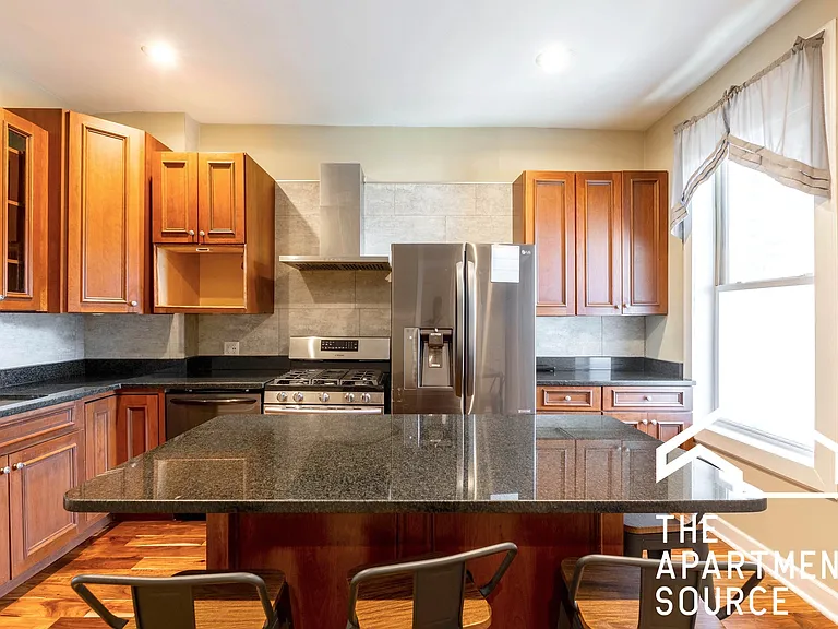 4343 W North Ave #2 — Photo 3