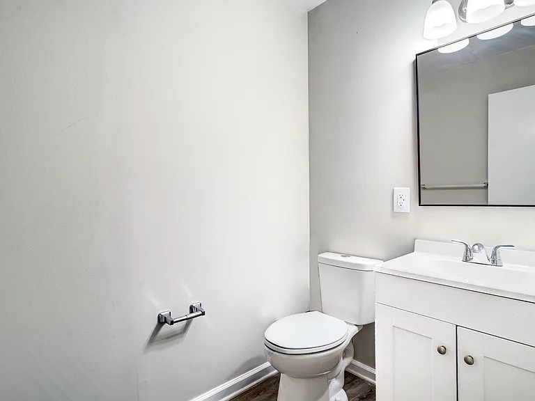 5900 Ferndale Pl — Photo 13