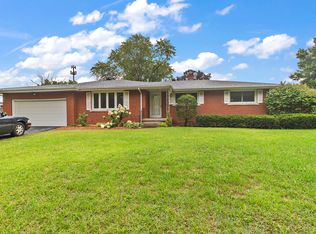 19 Durell Dr, Kankakee, IL 60901