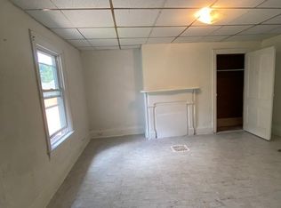 18 Vine St, Natrona Heights, PA 15065