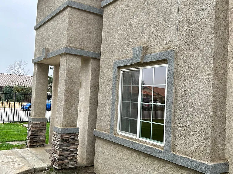601 E Hosking Ave #2B — Photo 26