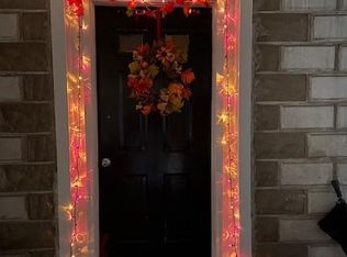 812 Mohawk Trl, North Adams, MA 01247