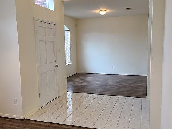 3rd image of 21718 Bay Palms Dr