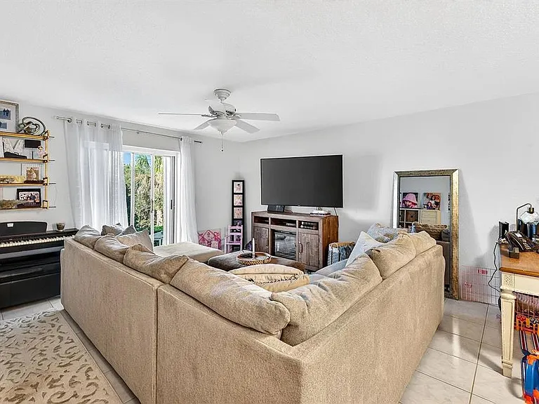 14793 Seminole Trl — Photo 15