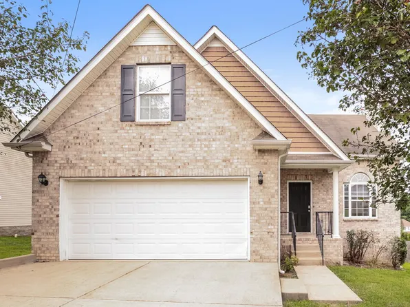 1104 Harmony Ln, La Vergne, TN 37086