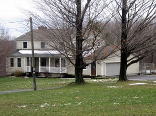 279 W Lake Rd, Oswego, NY 13126