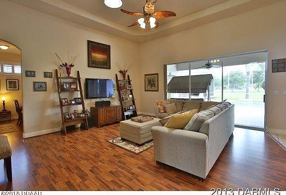 5th image of 632 Hills Blvd