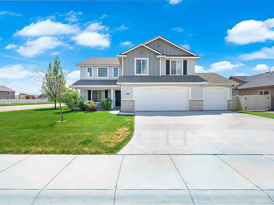 1st image of 11913 Sanderling Ct