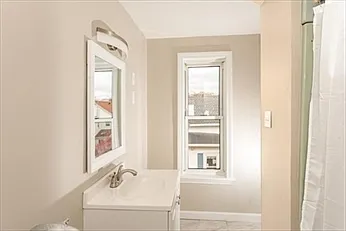 6 Clinton St #2 — Photo 14