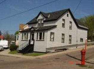 903 Summit St, Hancock, MI 49930