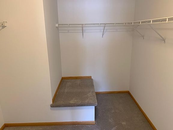5th image of 3605 Lawndale Ln N Unit 16