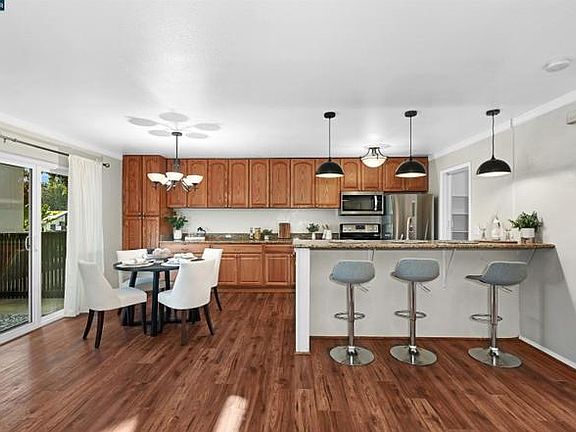 4th image of 9085 Alcosta Blvd APT 356
