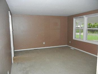 2nd image of 4039 Fernbank Dr