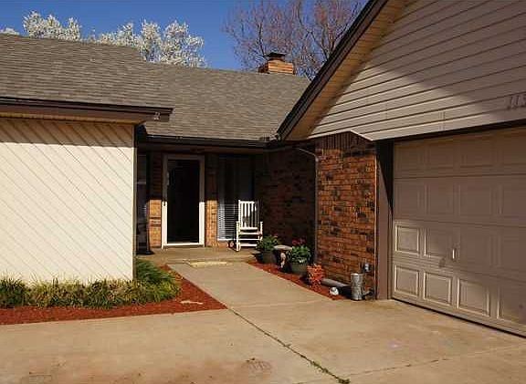 2nd image of 11313 Shroyer Dr