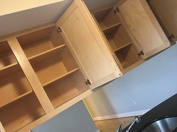 4th image of 70 S Munn Ave APT 305