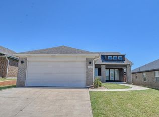 308 Vista Dr, Yukon, OK 73099