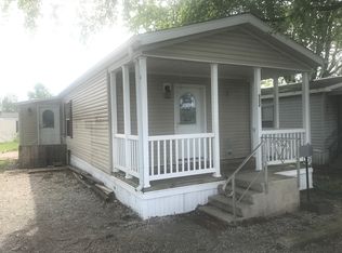 532 S West St, Gibson City, IL 60936
