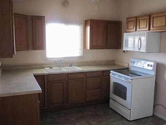 4th image of 5019 Westwood Dr