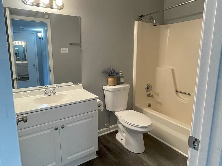 Full Bath
