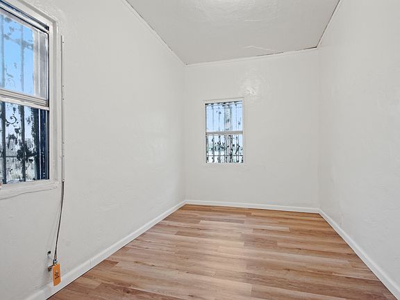 4th image of 6215 S Harvard Blvd #6215