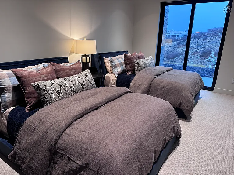 8794 Silver Light Ln — Photo 9