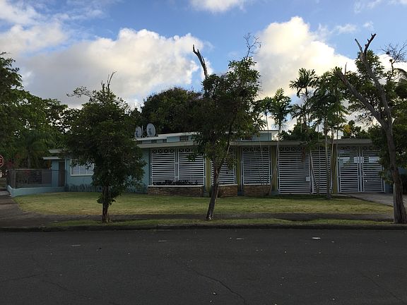 2nd image of 442 Calle Mizar Dos Pinos