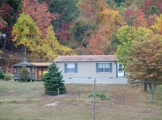 700 Hamilton Valley Rd, Crab Orchard, KY 40419