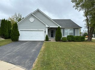 2112 Azalea Ct, Round Lake, IL 60073