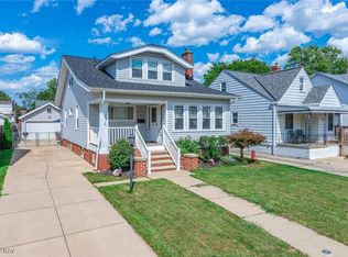 7706 Renwood Dr, Parma, OH 44129