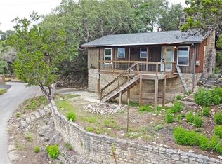 360 Wind Crest Dr, Canyon Lake, TX 78133