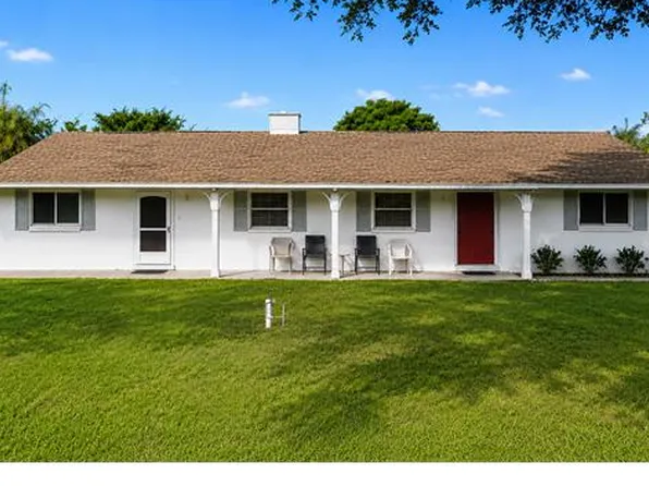 7306 Coon Rd #7306, North Fort Myers, FL 33917