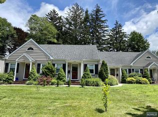 258 Tenafly Rd #2, Tenafly, NJ 07670