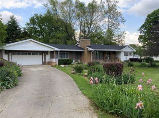 2829 Batestown Rd, Oakwood, IL 61858