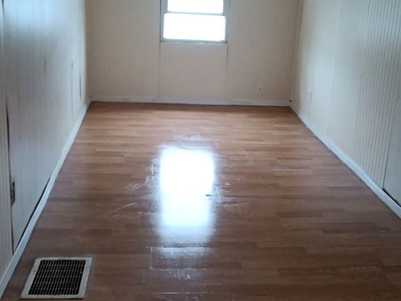 4th image of 3409 N Saint Joseph Ave
