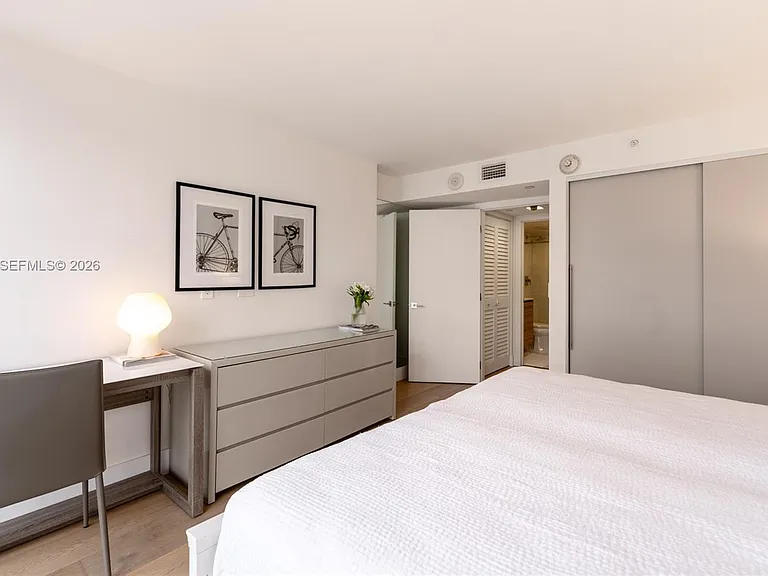 5757 Collins Ave #2207 — Photo 18
