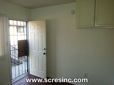 4th image of 7333 Woodman Ave APT 6