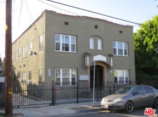 1515 Menlo Ave, Los Angeles, CA 90006