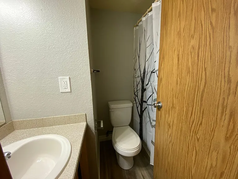Westwood Apartments — Photo 96