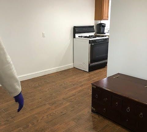 3rd image of 37 Kinross Pl