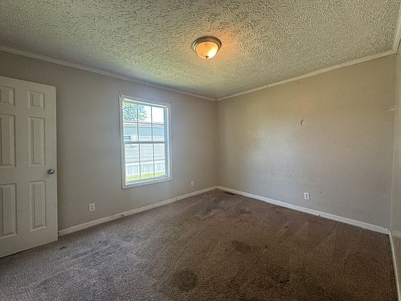 5th image of 448 Lark St #448