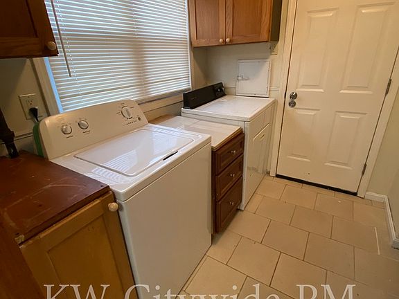 3rd image of 5001 Kenmore Ave