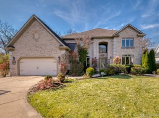 3806 Dillon Ct, Downers Grove, IL 60515