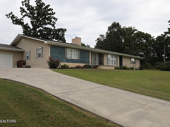 4th image of 1265 Stephens Cir