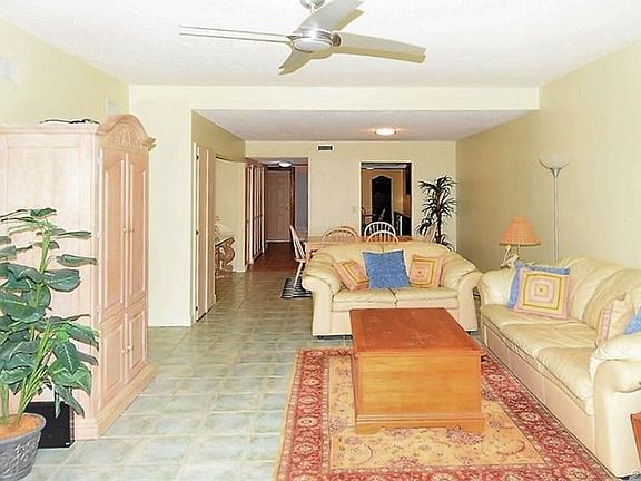 5th image of 2051 NE Ocean Blvd APT C13